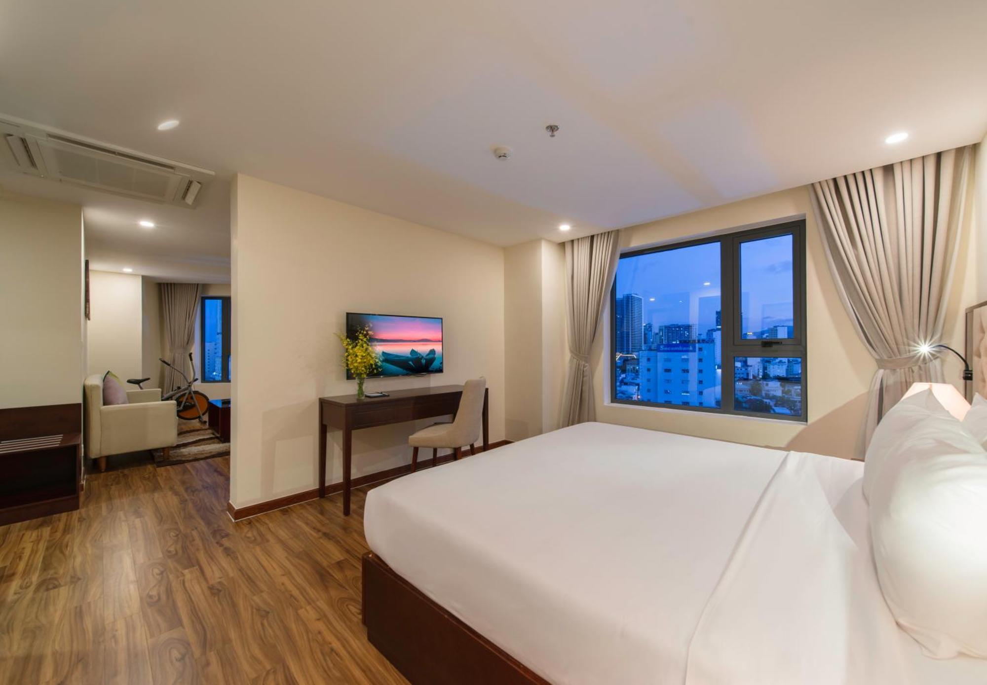 Florida Hotel Nha Trang Esterno foto