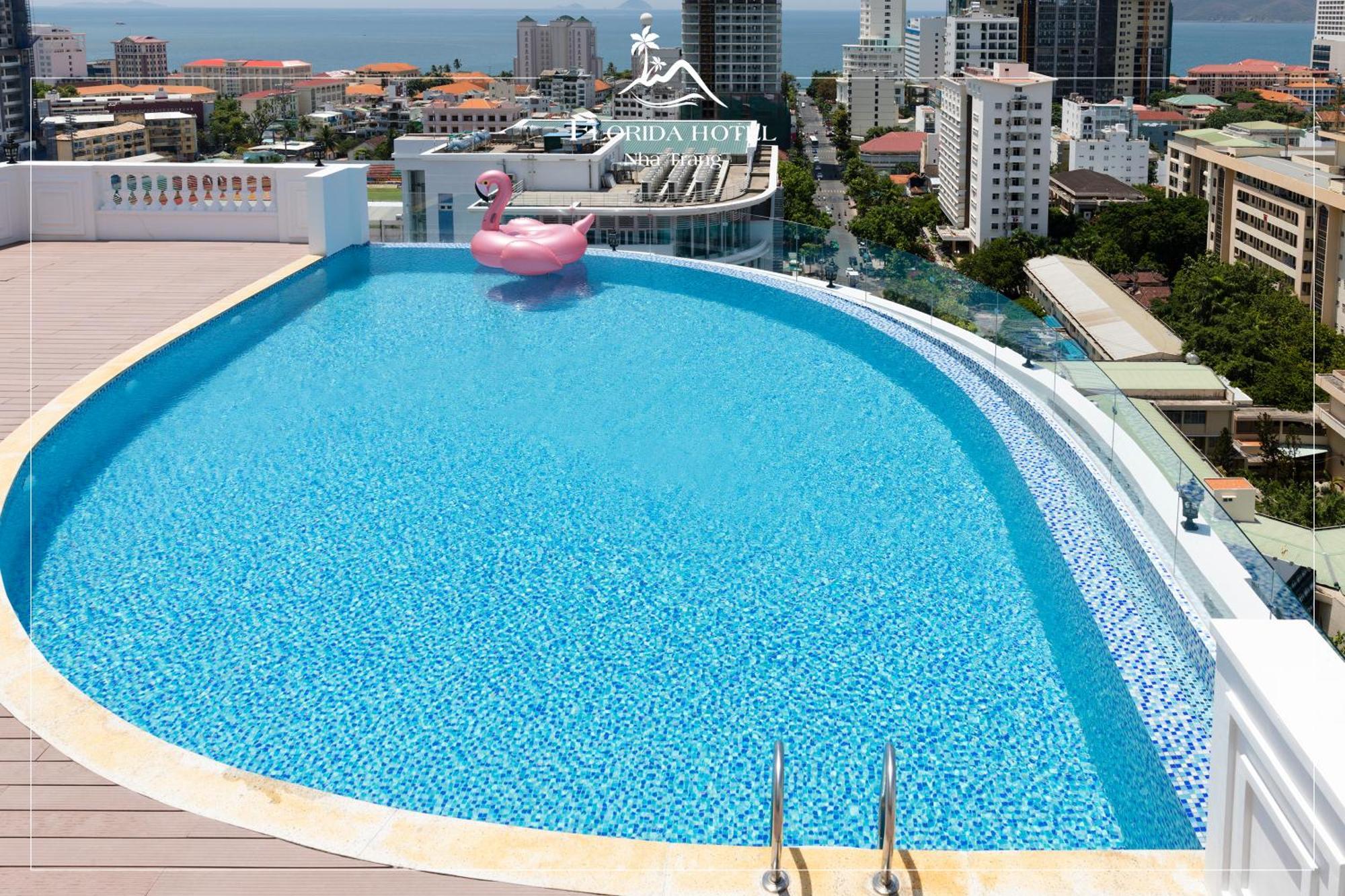 Florida Hotel Nha Trang Esterno foto