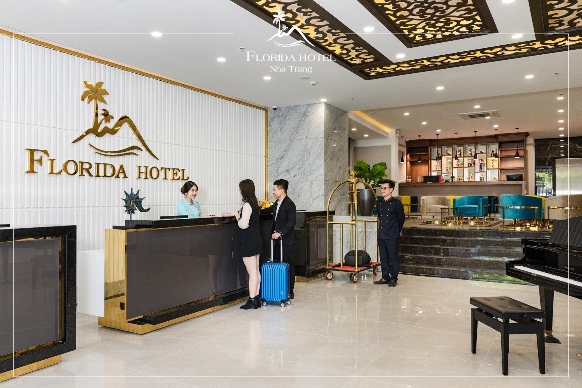 Florida Hotel Nha Trang Esterno foto