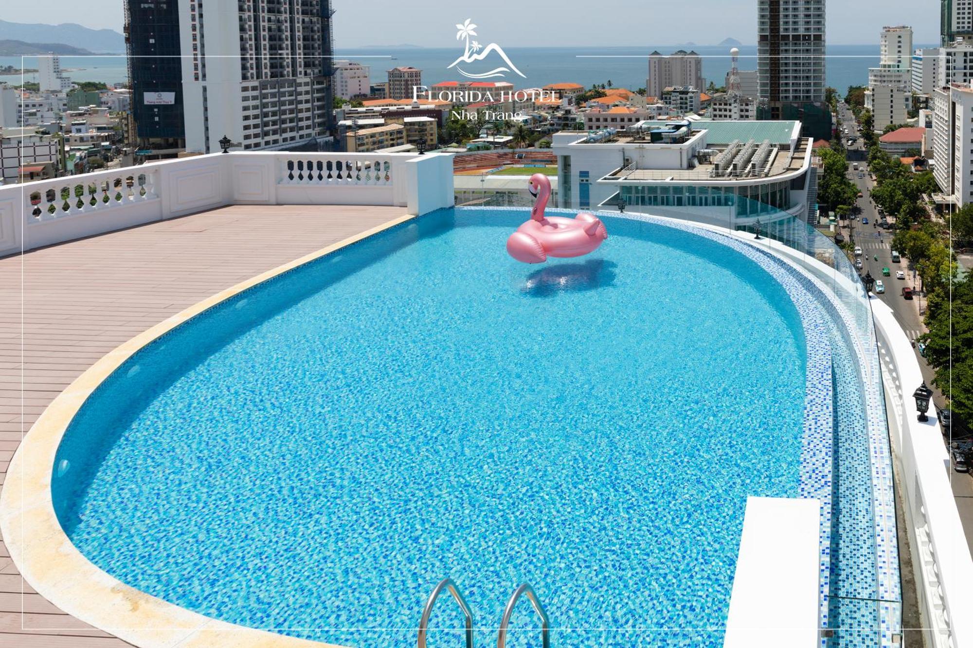Florida Hotel Nha Trang Esterno foto